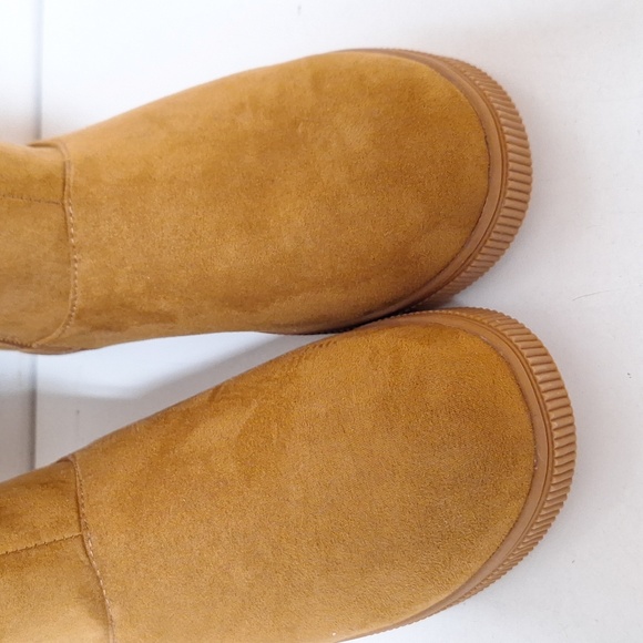 NEW! Cat & Jack Girls Natalia Shearling Style Boots, Cognac Brown - Picture 5 of 9